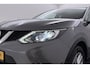 Nissan Qashqai 1.6 Tekna | Trekhaak | Panoramadak | INRUILKOOPJE | Org NL | 360 Camera | Stoelverwarming | Climate Control | Leer