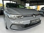 Volkswagen Golf 1.0 eTSI Life | Adaptive Cruise | Navi | LMV | PDC | LED | Climate | Dealer Onderhouden |1e eig|Stoel\ Stuur verw|