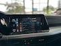 Volkswagen Golf 1.0 eTSI Life | Adaptive Cruise | Navi | LMV | PDC | LED | Climate | Dealer Onderhouden |1e eig|Stoel\ Stuur verw|