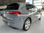 Volkswagen Golf 1.0 eTSI Life | Adaptive Cruise | Navi | LMV | PDC | LED | Climate | Dealer Onderhouden |1e eig|Stoel\ Stuur verw|