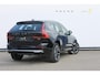 Volvo XC60 2.0 T6 Plug-in hybrid AWD Plus Bright Head-Up Display / Panoramisch schuif-kanteldak / 20" 5-Y-Spaaks Black Diamond lichtmetalen velgen / Donkere hemel / 360 graden rondomzicht camera