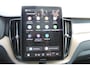 Volvo XC60 2.0 T6 Plug-in hybrid AWD Plus Bright Head-Up Display / Panoramisch schuif-kanteldak / 20" 5-Y-Spaaks Black Diamond lichtmetalen velgen / Donkere hemel / 360 graden rondomzicht camera
