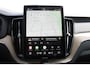 Volvo XC60 2.0 T6 Plug-in hybrid AWD Plus Bright Head-Up Display / Panoramisch schuif-kanteldak / 20" 5-Y-Spaaks Black Diamond lichtmetalen velgen / Donkere hemel / 360 graden rondomzicht camera