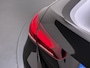 Mercedes-Benz A-klasse Sedan 180 Automaat AMG Line Night Premium Stoelverwarming Camera Apple Carplay Android Auto Navi Ecc Keyless-go Pdc Cruise Control Regensensor Privacy Glas Led-High Performance Isofix Bluetooth DAB 1e Eigenaar Origineel Nederlandse Auto