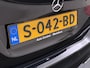 Mercedes-Benz A-klasse Sedan 180 Automaat AMG Line Night Premium Stoelverwarming Camera Apple Carplay Android Auto Navi Ecc Keyless-go Pdc Cruise Control Regensensor Privacy Glas Led-High Performance Isofix Bluetooth DAB 1e Eigenaar Origineel Nederlandse Auto