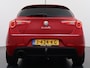Alfa Romeo Giulietta 1.4T 170PK Automaat Panoramadak Stoelverwarming Trekhaak Ecc Cruise Control Bluetooth Business Executive Sport Pdc Lmv Isofix DAB+ Regen-Lichtsensor