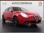Alfa Romeo Giulietta 1.4T 170PK Automaat Panoramadak Stoelverwarming Trekhaak Ecc Cruise Control Bluetooth Business Executive Sport Pdc Lmv Isofix DAB+ Regen-Lichtsensor