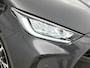 Toyota Yaris 1.5 Hybrid 115 Dynamic | Parkeersensoren V+A | Blindspot | Stuur-Stoelverwarming |