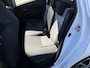 Toyota Yaris 1.5 Hybrid Active 1e eigenaar dealer onderhouden achteruit camera navigatie cruis control stoelverwarming airco