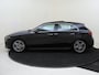 Mercedes-Benz A-klasse 180 AMG Line / Panoramadak/ Sfeerverlichting/ Keyless