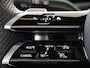Mercedes-Benz A-klasse 180 AMG Line / Panoramadak/ Sfeerverlichting/ Keyless