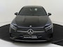 Mercedes-Benz A-klasse 180 AMG Line / Panoramadak/ Sfeerverlichting/ Keyless