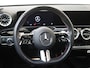 Mercedes-Benz A-klasse 180 AMG Line / Panoramadak/ Sfeerverlichting/ Keyless