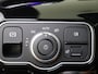 Mercedes-Benz A-klasse 180 AMG Line / Panoramadak/ Sfeerverlichting/ Keyless