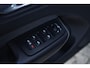 Volvo XC60 2.0 T6 Plug-in hybrid AWD Plus Dark | 350 PK | Pano | 360° camera | Navigatie | Stoelverwarming | HarmanKardon | Volvo XC60 2.0 T6 Plug-in hybrid AWD Plus Dark met 350 PK, 2.0-liter 4-cilinder plug-in hybride benzinemotor, panoramadak, lederen/stof bekleding, navigatiesysteem, 360° camera, adaptieve cru