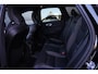 Volvo XC60 2.0 T6 Plug-in hybrid AWD Plus Dark | 350 PK | Pano | 360° camera | Navigatie | Stoelverwarming | HarmanKardon | Volvo XC60 2.0 T6 Plug-in hybrid AWD Plus Dark met 350 PK, 2.0-liter 4-cilinder plug-in hybride benzinemotor, panoramadak, lederen/stof bekleding, navigatiesysteem, 360° camera, adaptieve cru