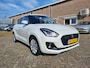 Suzuki Swift 1.2 Stijl Smart Hybrid ✅NETTE AUTO! ✅METALLIC LAK