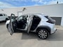 Toyota Yaris Cross 1.5 Hybrid Dynamic Trekhaak, 1e eign. Nederlandse auto, Navigatie, Smart Key, Privacy glass, LED, Lichtmetalen velgen, Achteruitrijcamera