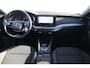 Skoda Octavia Combi 1.0 e-TSI Business Edition 110PK Automaat Navigatie Carplay Stoelverwarming Climate Cruise Elektrische Achterklep