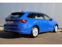 Skoda Octavia Combi 1.0 e-TSI Business Edition 110PK Automaat Navigatie Carplay Stoelverwarming Climate Cruise Elektrische Achterklep