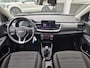 Kia Stonic 1.0 T-GDi MHEV DynamicLine NL-auto, Parkeersensoren, Navigatie, Climate control, Apple CarPlay/Android auto, achteruitrijcamera,