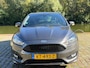 Ford Focus 1.0 ST-Line Zeer netjes navigatie trekhaak cruis control airco elektrische ramen cv op afs
