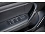 Renault Megane 1.2 TCe Zen Half ledere bekleding | Camera | Voor en achter Pdc | Licht metalen velgen | Cruise control | Automatisch inparkeren