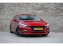 Mazda 3 2.0 GT-M * LEER * BOSE * PDC * HEAD UP DISPLAY * STOELVERWARMING *
