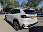 BMW X1 xDrive25e X-Line High Executive PHEV | VAN: 35.900,- VOOR: 32.877,- UW HERFSTVOORDEEL: 3.023,- | HEAD UP DISPLAY | LEDER | STOELVERWARMING| COMFORT ACCESS| ELEK. ACHTERKLEP| ELEK. WEGKLAPBARE TREKHAAK| HUD| 360 CAMERA| APPLE CARPLAY