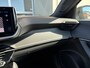 Peugeot e-2008 EV Business 54 kWh 156 pk | VOORRAAD VOORDEEL | Warmtepomp | Carplay |