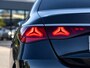 Mercedes-Benz E-klasse Limousine E200 AMG Line | Night | Distronic | Verwarmd stuurwiel | 20 Inch