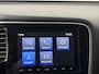 Mitsubishi Outlander 2.4 PHEV Intense | Trekhaak | Navigatie | Camera | Stoelverwarming | Climate Control |
