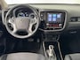 Mitsubishi Outlander 2.4 PHEV Intense | Trekhaak | Navigatie | Camera | Stoelverwarming | Climate Control |