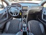 Peugeot 2008 1.2 Blue Lion/PANO/NAVI/NEIUW DIS RIEM