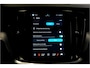 Volvo V60 2.0 T6 AWD 293kW/399pk Aut8 Plug-in hybrid Plus Dark HARMAN/KARDON + EL.TREKHAAK + 360 CAMERA + ADAPT.CRUISE + STOEL-&STUURVERWARMING + BLIS + LANE ASSIST + SPORTSTOELEN + PD-GLASS + EL.STOELEN MET MEMORY + BLACKLINE + PARKSENSOREN V&A + 18" LM-VELGEN!