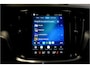 Volvo V60 2.0 T6 AWD 293kW/399pk Aut8 Plug-in hybrid Plus Dark HARMAN/KARDON + EL.TREKHAAK + 360 CAMERA + ADAPT.CRUISE + STOEL-&STUURVERWARMING + BLIS + LANE ASSIST + SPORTSTOELEN + PD-GLASS + EL.STOELEN MET MEMORY + BLACKLINE + PARKSENSOREN V&A + 18" LM-VELGEN!