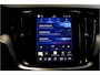 Volvo V60 2.0 T6 AWD 293kW/399pk Aut8 Plug-in hybrid Plus Dark HARMAN/KARDON + EL.TREKHAAK + 360 CAMERA + ADAPT.CRUISE + STOEL-&STUURVERWARMING + BLIS + LANE ASSIST + SPORTSTOELEN + PD-GLASS + EL.STOELEN MET MEMORY + BLACKLINE + PARKSENSOREN V&A + 18" LM-VELGEN!