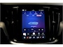 Volvo V60 2.0 T6 AWD 293kW/399pk Aut8 Plug-in hybrid Plus Dark HARMAN/KARDON + EL.TREKHAAK + 360 CAMERA + ADAPT.CRUISE + STOEL-&STUURVERWARMING + BLIS + LANE ASSIST + SPORTSTOELEN + PD-GLASS + EL.STOELEN MET MEMORY + BLACKLINE + PARKSENSOREN V&A + 18" LM-VELGEN!