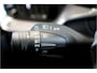Volvo V60 2.0 T6 AWD 293kW/399pk Aut8 Plug-in hybrid Plus Dark HARMAN/KARDON + EL.TREKHAAK + 360 CAMERA + ADAPT.CRUISE + STOEL-&STUURVERWARMING + BLIS + LANE ASSIST + SPORTSTOELEN + PD-GLASS + EL.STOELEN MET MEMORY + BLACKLINE + PARKSENSOREN V&A + 18" LM-VELGEN!