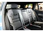 Volvo V60 2.0 T6 AWD 293kW/399pk Aut8 Plug-in hybrid Plus Dark HARMAN/KARDON + EL.TREKHAAK + 360 CAMERA + ADAPT.CRUISE + STOEL-&STUURVERWARMING + BLIS + LANE ASSIST + SPORTSTOELEN + PD-GLASS + EL.STOELEN MET MEMORY + BLACKLINE + PARKSENSOREN V&A + 18" LM-VELGEN!