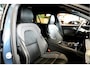 Volvo V60 2.0 T6 AWD 293kW/399pk Aut8 Plug-in hybrid Plus Dark HARMAN/KARDON + EL.TREKHAAK + 360 CAMERA + ADAPT.CRUISE + STOEL-&STUURVERWARMING + BLIS + LANE ASSIST + SPORTSTOELEN + PD-GLASS + EL.STOELEN MET MEMORY + BLACKLINE + PARKSENSOREN V&A + 18" LM-VELGEN!