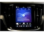 Volvo V60 2.0 T6 AWD 293kW/399pk Aut8 Plug-in hybrid Plus Dark HARMAN/KARDON + EL.TREKHAAK + 360 CAMERA + ADAPT.CRUISE + STOEL-&STUURVERWARMING + BLIS + LANE ASSIST + SPORTSTOELEN + PD-GLASS + EL.STOELEN MET MEMORY + BLACKLINE + PARKSENSOREN V&A + 18" LM-VELGEN!