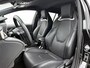 Toyota Corolla Touring Sports Hybrid 200 Executive | BTW voertuig | JBL | Head-Up Display | Dodehoek detectie | Parkeersensoren voor+achter | Lederen bekleding | Stoel+stuurverwarming | Navigatie | Apple CarPlay/Android Auto | Cruise Control