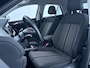Volkswagen T-Roc 1.0 TSI Style 110 pk | Navigatie | Parkeersensoren | Adaptieve Cruise Control | LED koplampen | Autom. airco |