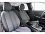 Peugeot 208 1.2T Allure Pack 100pk | Navigatie | Adaptive Cruise Control | Stoelverwarming | Climate Control | Achteruitrijcamera | LED koplampen | 3D Cockpit | 16'' Lichtmetalen velgen | Apple Carplay & Android Auto