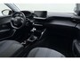 Peugeot 208 1.2T Allure Pack 100pk | Navigatie | Adaptive Cruise Control | Stoelverwarming | Climate Control | Achteruitrijcamera | LED koplampen | 3D Cockpit | 16'' Lichtmetalen velgen | Apple Carplay & Android Auto