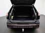 Volkswagen Tiguan 1.5 eHybrid R-Line Edition 272 PK| Origineel Nederlands | Panoramadak | LEDER Interieur | Trekhaak | 360 Camera | Stoelventilatie | Stoelverwarming Voor & Achter | LED Matrix | 20 Inch Velgen