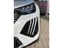 Peugeot e-2008 EV GT 54 kWh 156PK Navigatie, Achteruitrijcamera, Keyless, Panoramadak, Apple Carplay, Android Auto, Dealer onderhouden!