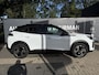 Peugeot e-2008 EV GT 54 kWh 156PK Navigatie, Achteruitrijcamera, Keyless, Panoramadak, Apple Carplay, Android Auto, Dealer onderhouden!
