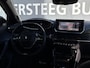 Peugeot e-2008 EV GT 54 kWh 156PK Navigatie, Achteruitrijcamera, Keyless, Panoramadak, Apple Carplay, Android Auto, Dealer onderhouden!